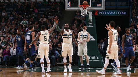 Giannis Antetokounmpo (ankle) out again for Bucks on Monday