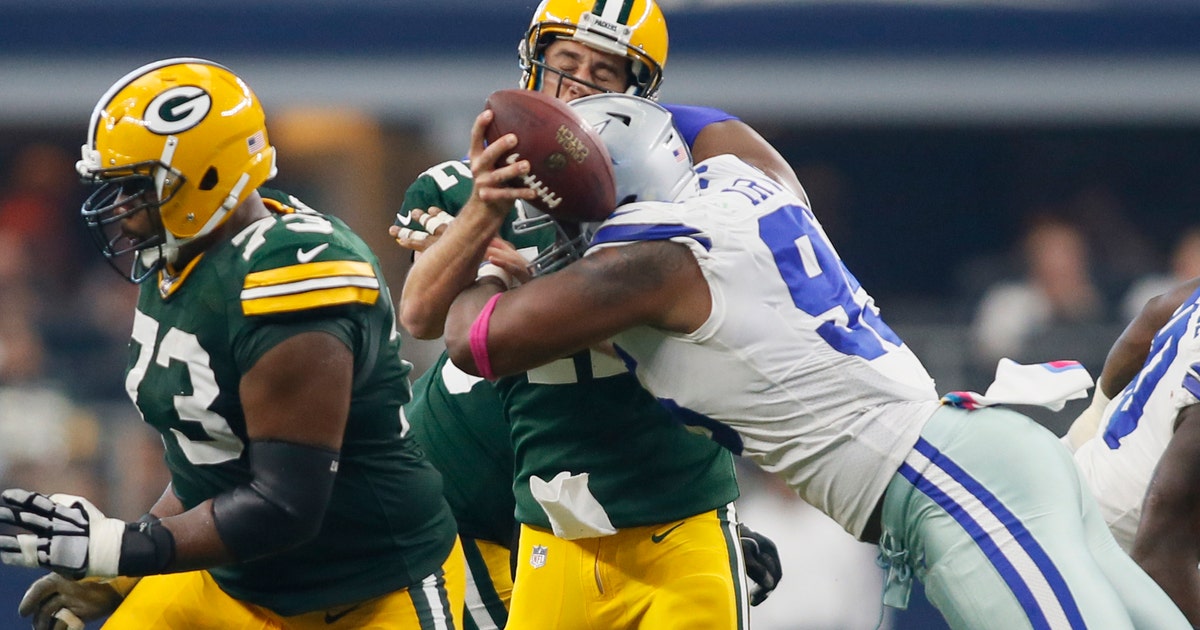 Pass rusher David Irving returns to Cowboys on $2.9M deal
Pass rusher David Irving returns to Cowboys on $2.9M deal