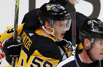 Guentzel scores twice, Penguins even series with Capitals