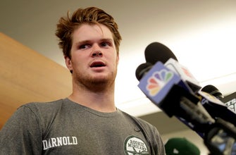 Confident Darnold hits Jets practice field for first time