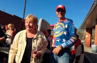 Kyle Petty leads family's annual charity ride