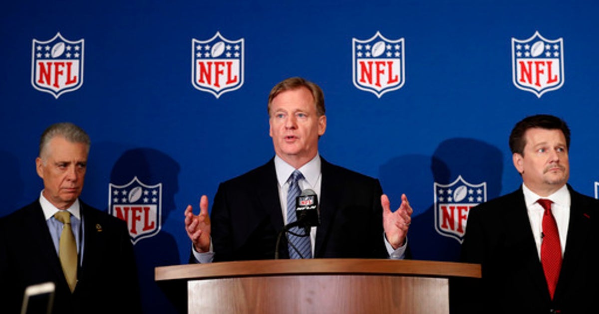 Jets to pay fines if players violate anthem policy
Jets to pay fines if players violate anthem policy