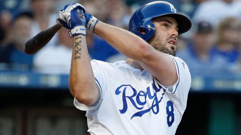 Going batty: Phillips borrows lumber for Royals debut