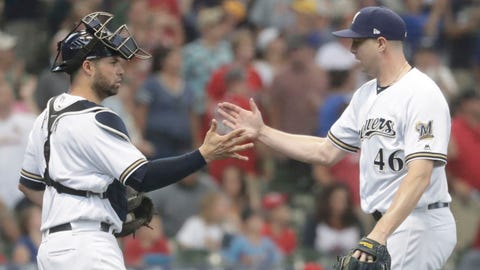 NATIONAL LEAGUE: Arcia breaks tie in 7th, Brewers hold off Cardinals