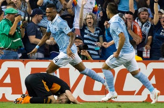 
					Shelton caps off Sporting KC's incredible 3-2 comeback against Dynamo
				