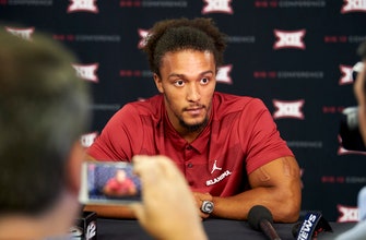 Quiet Oklahoma RB Anderson accepts roles as star, leader