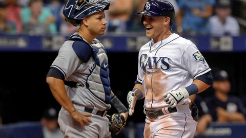 A day after failing to hustle, Sanchez goes back on DL
