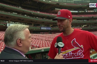 
					Adam Wainwright on dealing with teammates being traded
				
