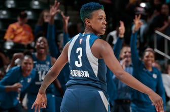 
					Robinson hits first career 3, Lynx roll past Fever
				