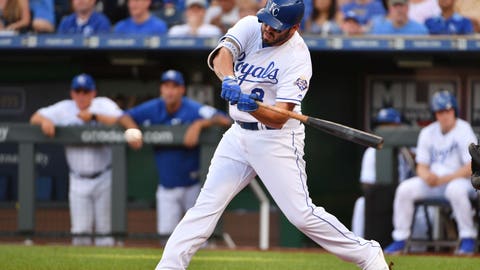 Going batty: Phillips borrows lumber for Royals debut