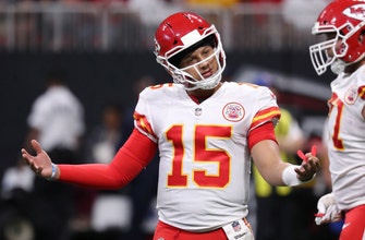 
					'The Pass': Mahomes' TD toss has Chiefs fans buzzing
				