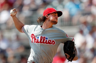 
					Reserves lead Braves to 5th straight win, eliminate Phillies
				