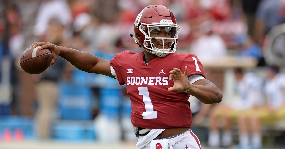 Oklahoma’s Kyler Murray Throws A Gorgeous Deep Ball To Ceedee Lamb For 