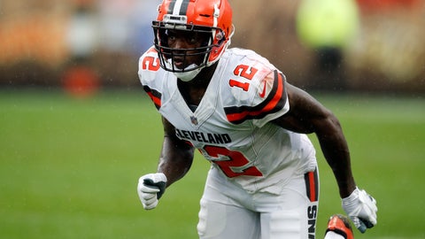 Cleveland Browns wide receiver Josh Gordon plays against the Pittsburgh Steelers during an NFL football game, in Cleveland. Gordon will miss Sunday’s game in New Orleans with a hamst