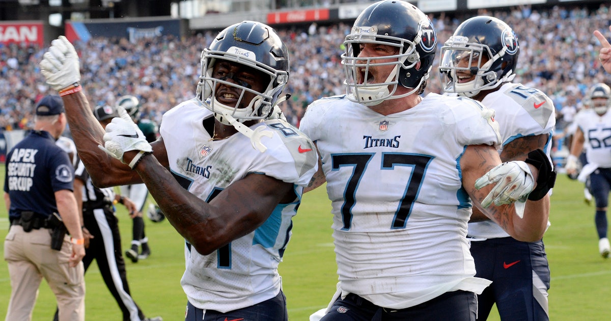 Sports sites. NFL лес. NFL Titans Mariota. Tennessee Titans. United Eagles since 2013.