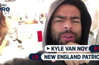 Patriots LB Kyle Van Noy takes you inside his kitchen before his Thanksgiving feast