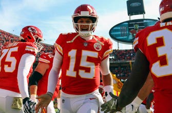 Chiefs' Patrick Mahomes continues to