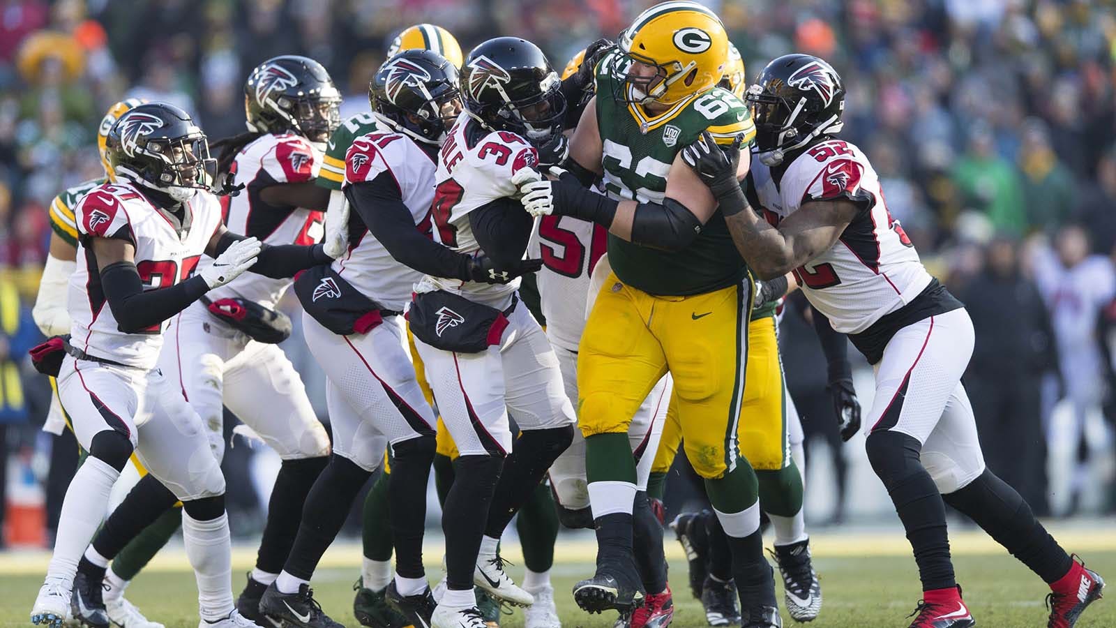 Packers Snap Counts Lucas Patrick Shows Fight In First Start