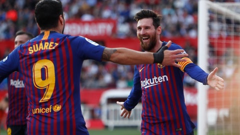 Messi Scores Stunner for Barcelona Against Sevilla