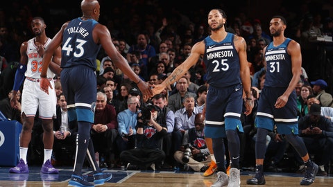 Timberwolves to meet with Nets RFA Russell