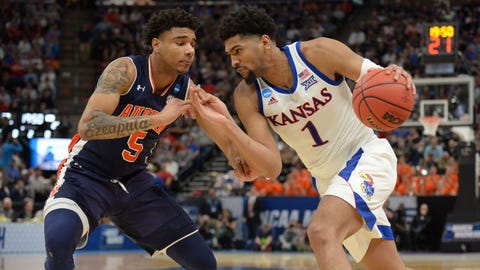 Dedric Lawson had 25 points and 10 rebounds in Kansas loss to Auburn on Saturday night. Gary A. Vasquez-USA TODAY Sports