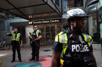 
					Toronto police seek 4th person in Raptors rally shooting
				