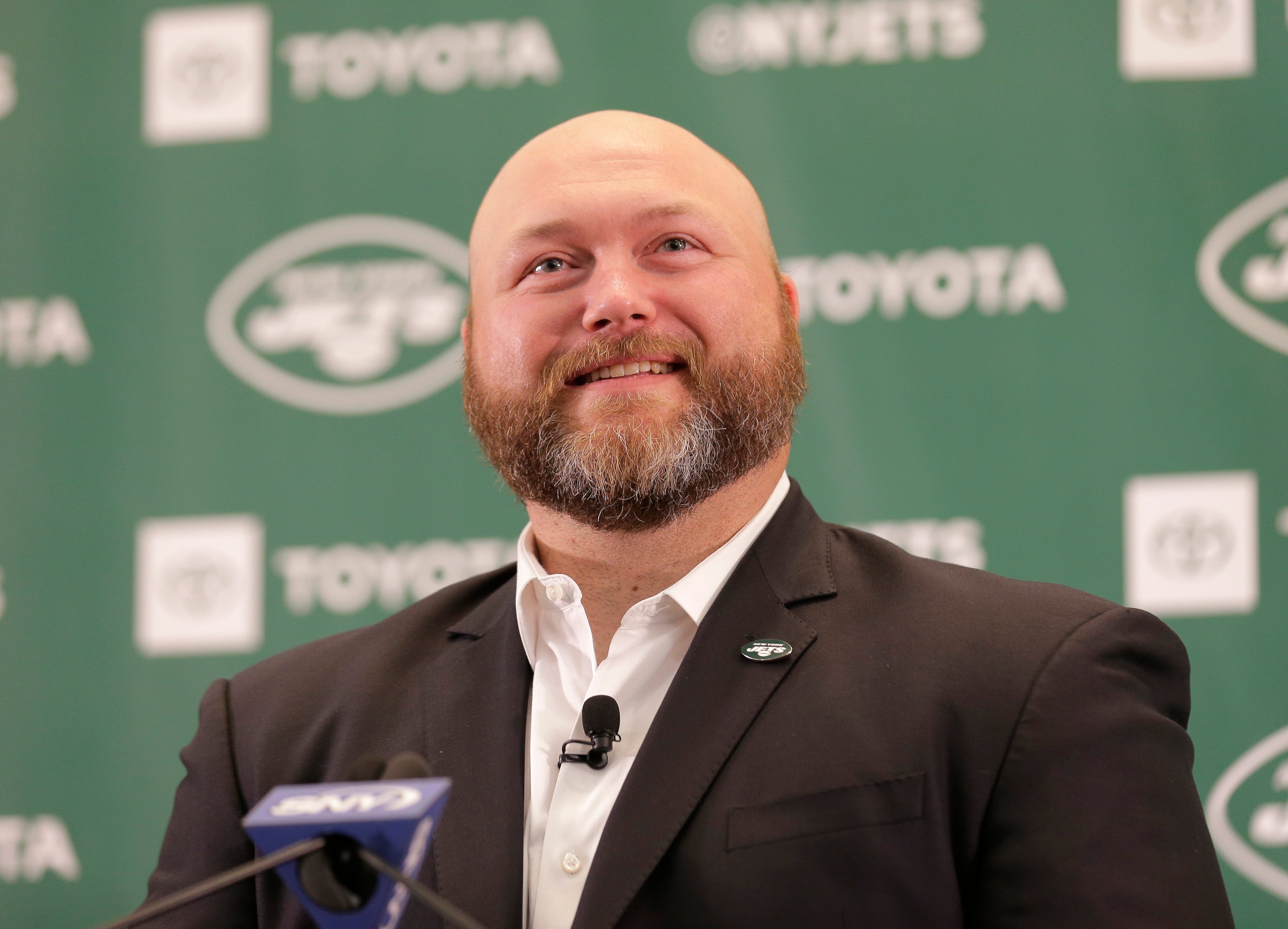 Jets' Douglas fills out staff with Hogan, Savage, Alexander FOX Sports