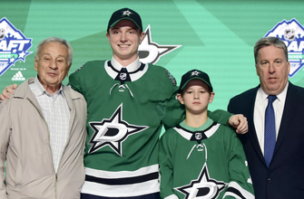 Stars select Thomas Harley with 18th pick in NHL draft