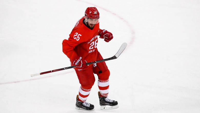 Suspended Voynov signs with KHL team
