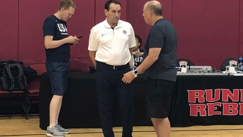 Special guest: Krzyzewski stops by USA Basketball practice
