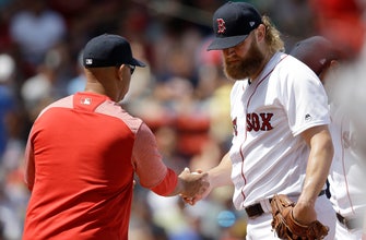 
					1 year after record-setting season, Red Sox limp to October
				