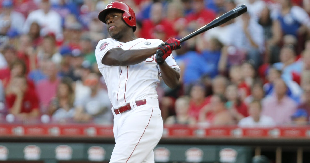 Whoa! Rookie Aquino homers 3 more times, Reds drub Cubs 10-1 | FOX Sports