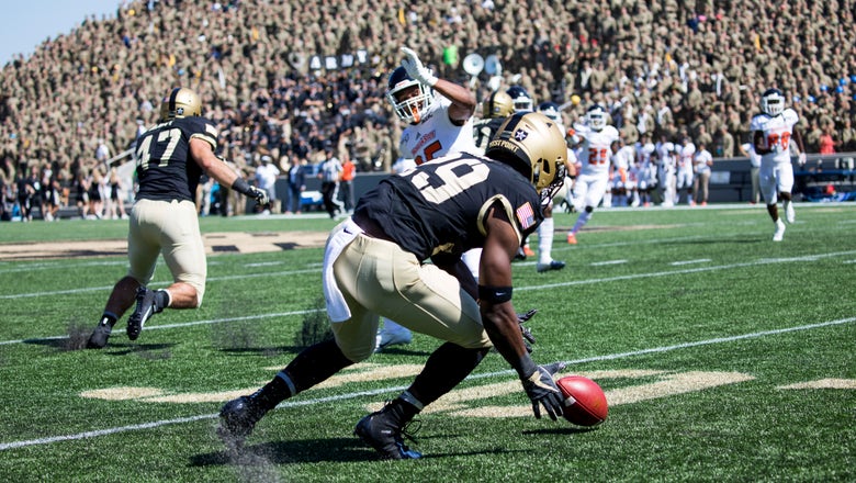 Army beats Morgan State 52-21 heading into bye week