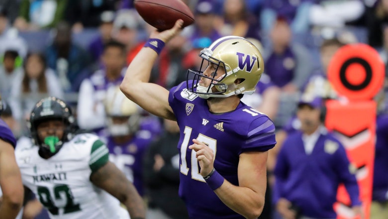 Eason throws 3 TDs, No. 23 Washington beats Hawaii 52-20