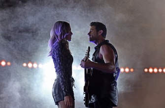 Country music duo, 49ers combine on video 'Hail Mary'