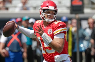 
					Chiefs escape serious trouble with Mahomes, lessening blow of losing Hill
				