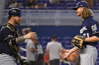 
					Bullpen dominates as Brewers cruise to 7th straight win
				