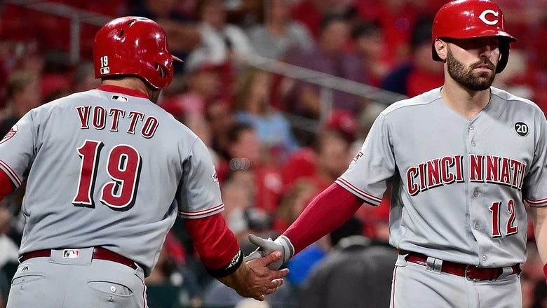 Senzel, Ervin help Reds beat Cardinals to salvage DH split