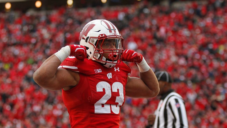 No. 6 Wisconsin looks to dominate Illinois