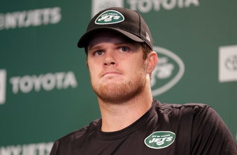 Jets QB Darnold ruled out vs. Eagles, Falk to start
