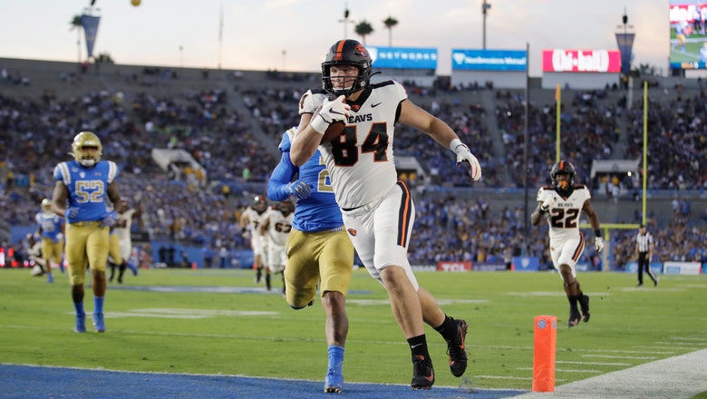 Luton throws for 5 TDs as Oregon State defeats UCLA 48-31