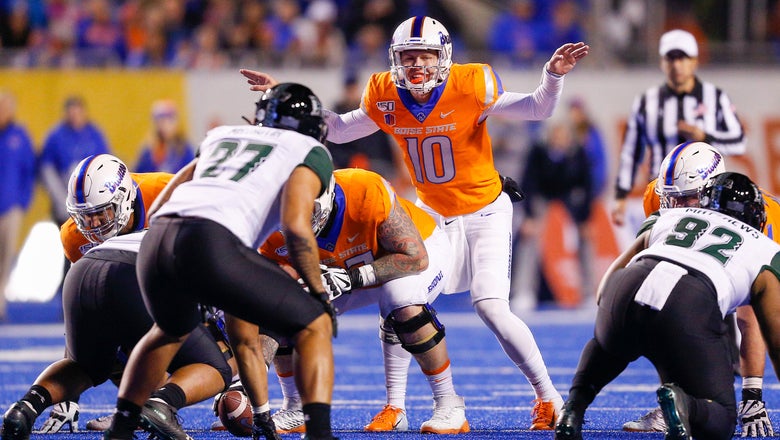 No. 14 Boise State loses Bachmeier, beats Hawaii 59-37