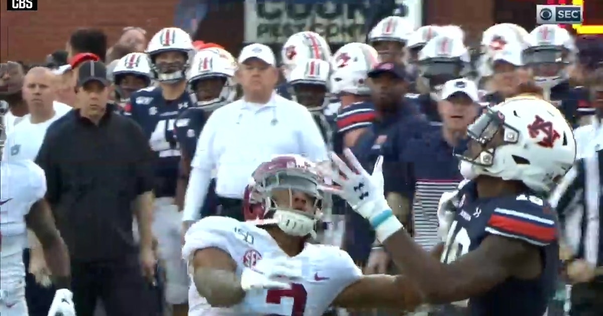 Auburn Wr Seth Williams With A Spectacular One Handed Catch In The