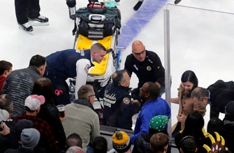 
					Sabourin has fractured nose after scary fall against Bruins
				