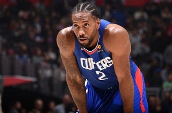 
					Nick Wright explains why Kawhi Leonard has a responsibility to Clippers, the NBA & fans to play
				