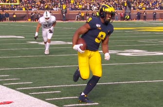 
					Wolverines capitalizes on Spartans turnover; Peoples-Jones goes 18-yards for a touchdown
				