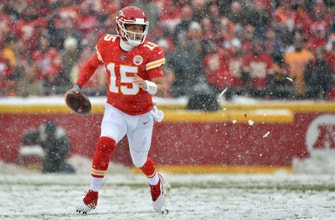 
					Mahomes flourishes in snow as Chiefs keep winning
				