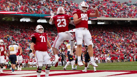 OR vs. Wisconsin: Rose Bowl betting odds, point spread and viewing info
