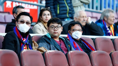 Barcelona v Napoli could be held behind closed doors