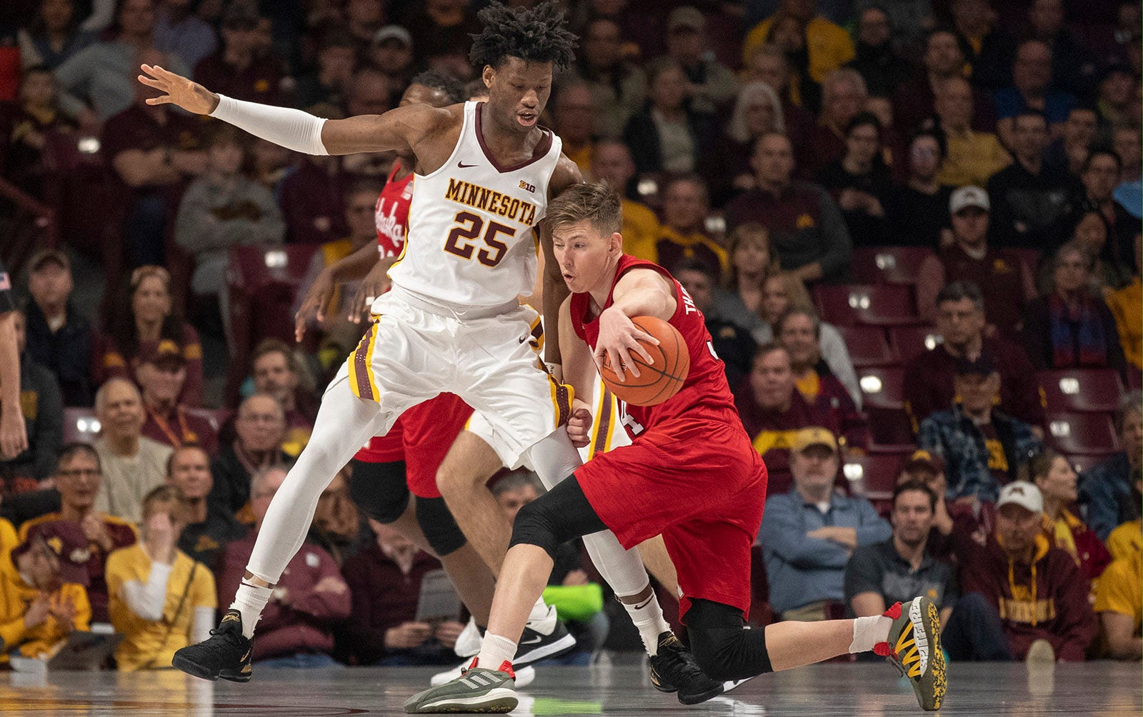 Gophers Destroy Nebraska 107-75 In Regular-season Finale 